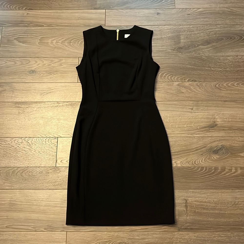 Calvin Klein Black Sleeveless Form-fitting Dress